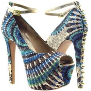 Wild Pair Pump
